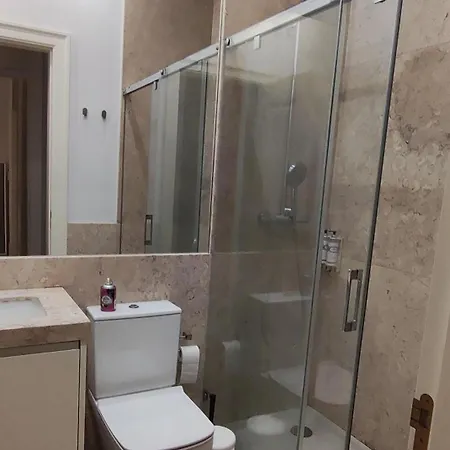 Homestay szállás Quarto Premium Centro - Com Wc Partilhado Lisboa